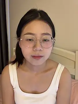 Ella-A9 online show from September 9, 2025, 4:34 am