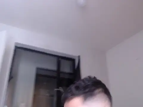 xalejo max online show from November 10, 2025, 3:22 pm