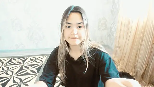 saika blush online show from November 16, 2025, 4:29 am