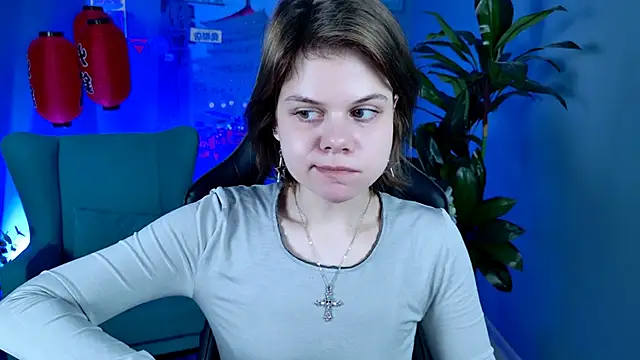 EllieMurler online show from November 25, 2025, 9:09 am