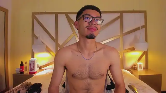 Jaxon Carter online show from April 14, 2026, 1:55 am