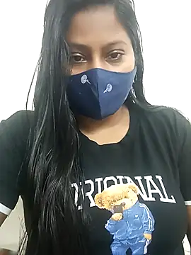 Snapshot of Shy_Peehu chatting on November 4, 2025, 6:51 pm Shy Peehu online show from November 4, 2025, 6:51 pm