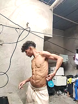 Brayanellatino online show from April 11, 2026, 1:15 pm