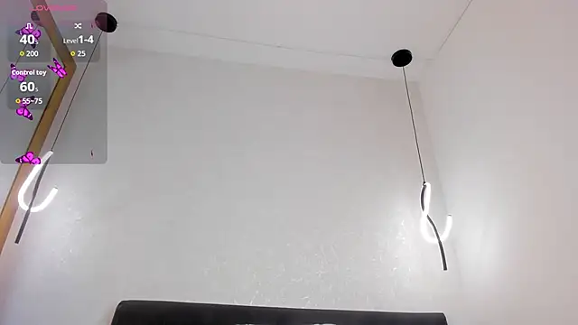 Ariian18 online show from September 18, 2025, 8:00 pm