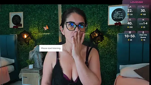 Linagh  online show from October 23, 2025, 11:42 am