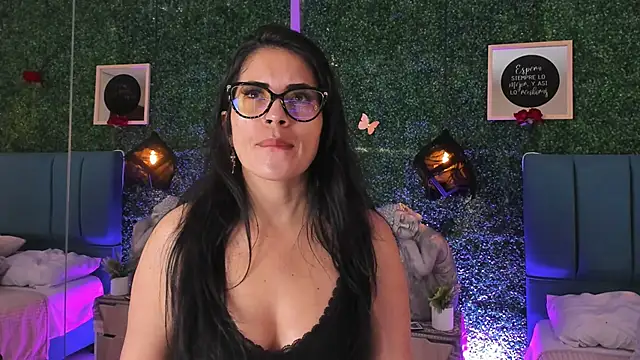 Linagh  online show from January 15, 2026, 11:48 am