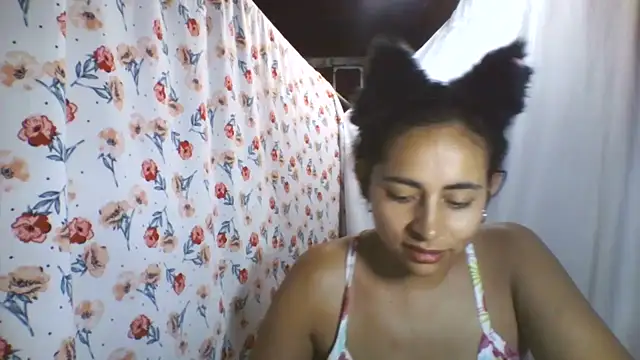 Anabelhotxx16 online show from October 11, 2025, 2:00 am