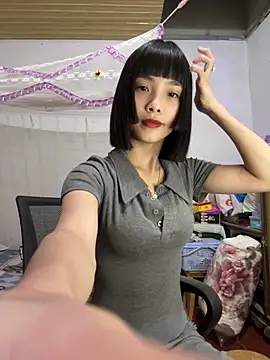 andymi1 online show from September 10, 2025, 1:55 pm