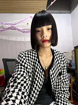 andymi1 online show from November 15, 2025, 2:20 am