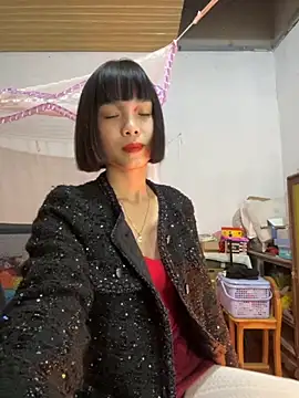 andymi1 online show from December 2, 2025, 12:10 pm