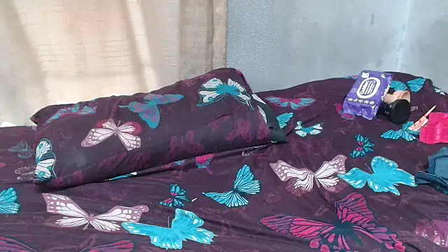 curvydarckcohocolate online show from September 27, 2025, 4:50 am