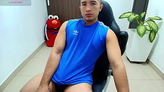 sebastian oconnor77 online show from October 16, 2025, 12:39 pm