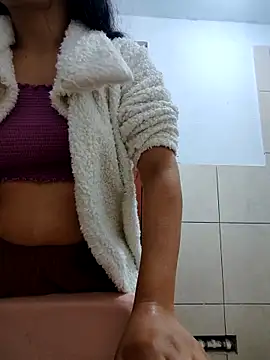 airamoon online show from October 26, 2025, 10:32 am