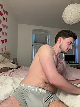 xlucax online show from March 4, 2026, 4:57 pm