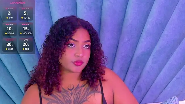 Cristal-Jonnes online show from September 16, 2025, 3:07 am