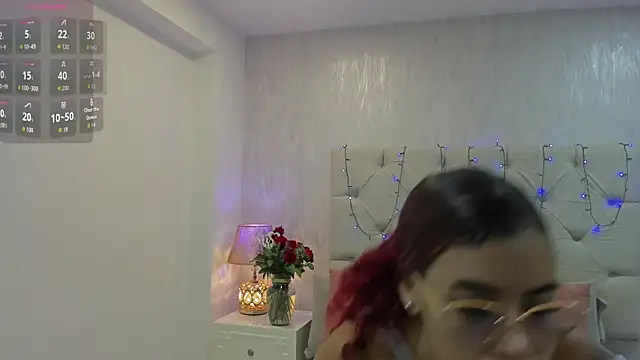 Pamelamiler   online show from September 24, 2025, 11:35 am