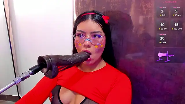 pocahontas lantina online show from March 16, 2026, 4:07 am