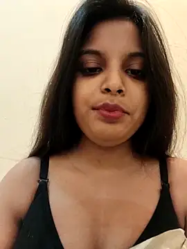 Snapshot of Maahhii_2 chatting on November 27, 2025, 6:59 am Maahhii 2 online show from November 27, 2025, 6:59 am