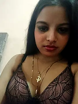 Snapshot of Maahhii_2 chatting on February 19, 2026, 9:05 am Maahhii 2 online show from February 19, 2026, 9:05 am