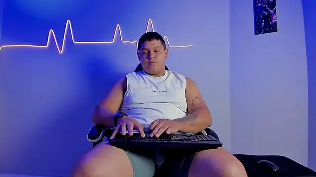 Maximus Steel online show from November 30, 2025, 11:36 am