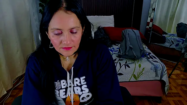 kataleya 29 online show from November 28, 2025, 3:14 pm