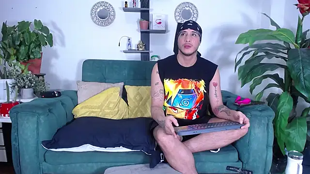 Borsalino Adam online show from September 14, 2025, 6:51 pm