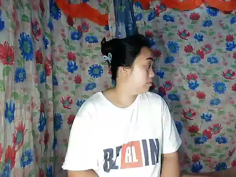 Pinay Chubby20 online show from February 4, 2026, 8:25 pm