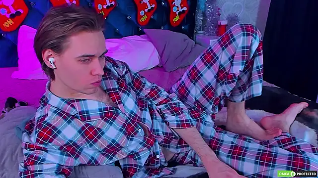 WilliamDyson online show from January 17, 2026, 3:55 am