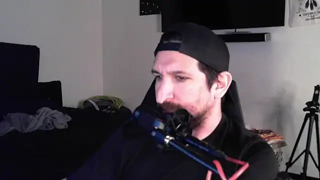 Snapshot of DevilPup75_ chatting on September 10, 2025, 12:10 am DevilPup75 online show from September 10, 2025, 12:10 am