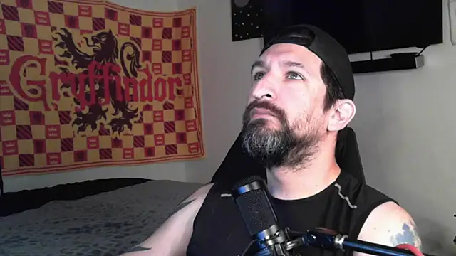 Snapshot of DevilPup75_ chatting on September 12, 2025, 8:31 pm DevilPup75 online show from September 12, 2025, 8:31 pm