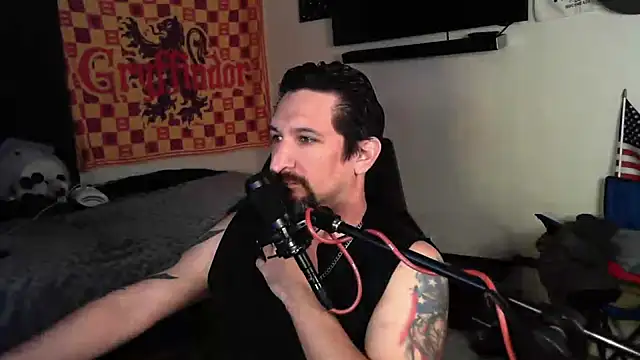 Snapshot of DevilPup75_ chatting on September 25, 2025, 1:15 pm DevilPup75 online show from September 25, 2025, 1:15 pm