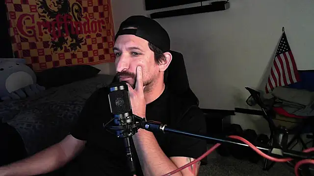 Snapshot of DevilPup75_ chatting on September 30, 2025, 10:42 am DevilPup75 online show from September 30, 2025, 10:42 am