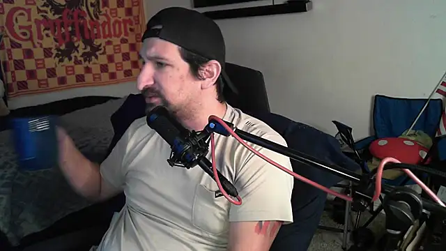 Snapshot of DevilPup75_ chatting on October 24, 2025, 8:00 am DevilPup75 online show from October 24, 2025, 8:00 am