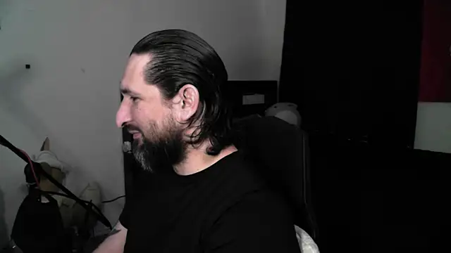 DevilPup75  online show from May 18, 2026, 11:10 pm
