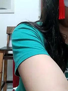 LoveFoxi online show from October 27, 2025, 2:37 am