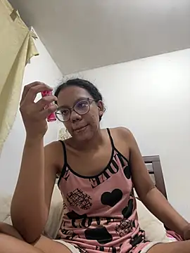 Valen1800 online show from April 10, 2026, 1:00 am