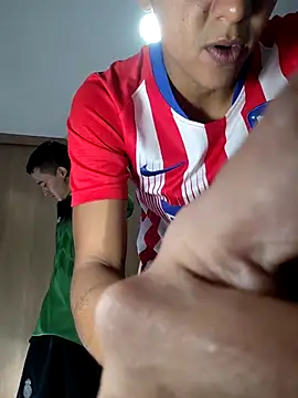 Snapshot of skinny23cm chatting on September 19, 2025, 8:53 pm skinny23cm online show from September 19, 2025, 8:53 pm