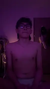 Snapshot of Ryder_ chatting on December 14, 2025, 5:51 pm Ryder online show from December 14, 2025, 5:51 pm