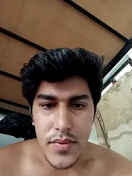 Snapshot of HarryChoudhary21 chatting on October 12, 2025, 4:33 am HarryChoudhary21 online show from October 12, 2025, 4:33 am