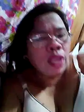 Huge mama69 online show from October 17, 2025, 10:51 am