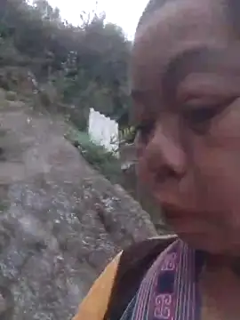 VangLe73 online show from October 21, 2025, 10:27 am