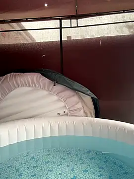 JustYourNormalCouple online show from September 17, 2025, 10:06 am