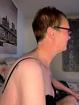 Curvy-Jinx online show from September 27, 2025, 8:25 pm