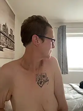 Curvy-Jinx online show from October 21, 2025, 7:31 am