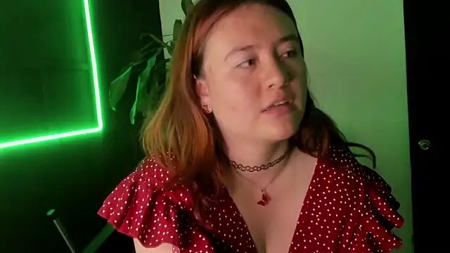 AliaMiller  online show from February 26, 2026, 2:21 am