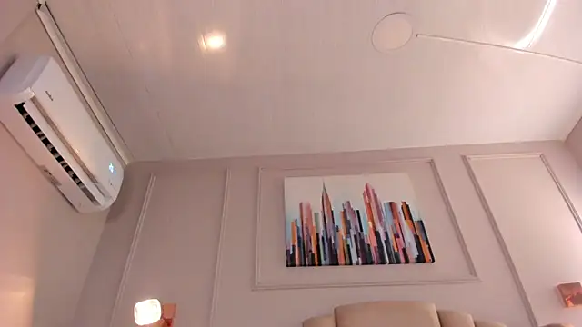 mia kisses2 online show from January 9, 2026, 2:58 am