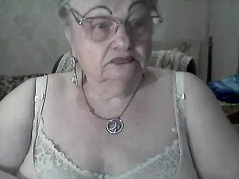 NatalieNorth online show from December 21, 2025, 9:44 pm