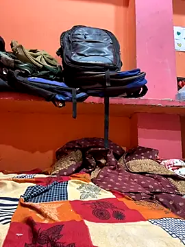 sakshi5533 online show from October 22, 2025, 5:02 pm