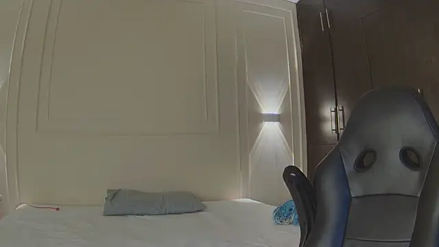 rachell owen online show from December 23, 2025, 5:05 am