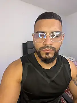 vincentjaxon online show from November 8, 2025, 12:27 pm